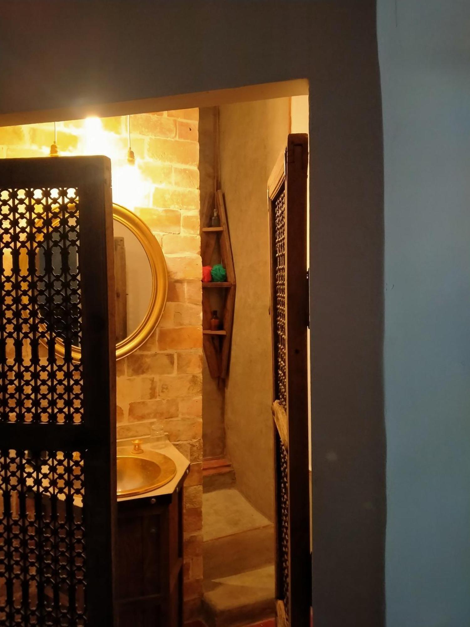 Cote Fontaine Hotel Orange  Bagian luar foto